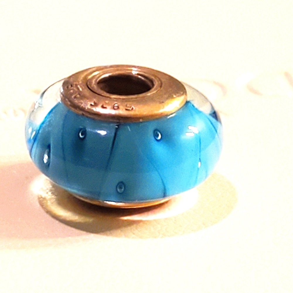 Authentic Retired Pandora Murano Glass Sterling Silver Charm. GOOD Condition!
